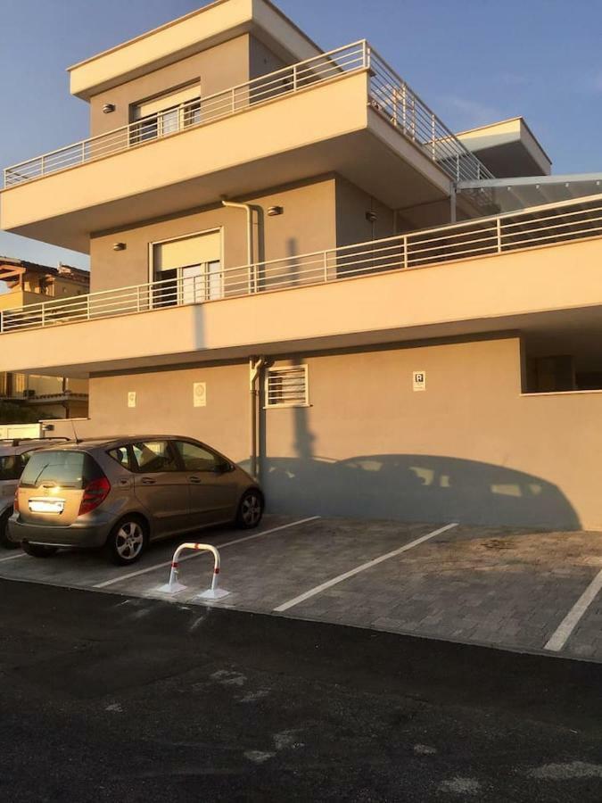 Apartamento Sunset House Fiumicino Exterior foto
